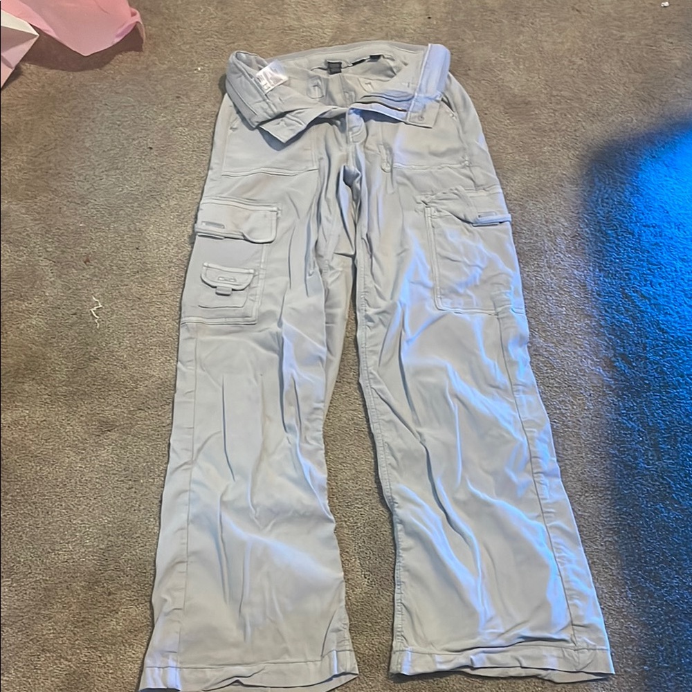 American Eagle Outfitters Light Gray Cargo Jeans